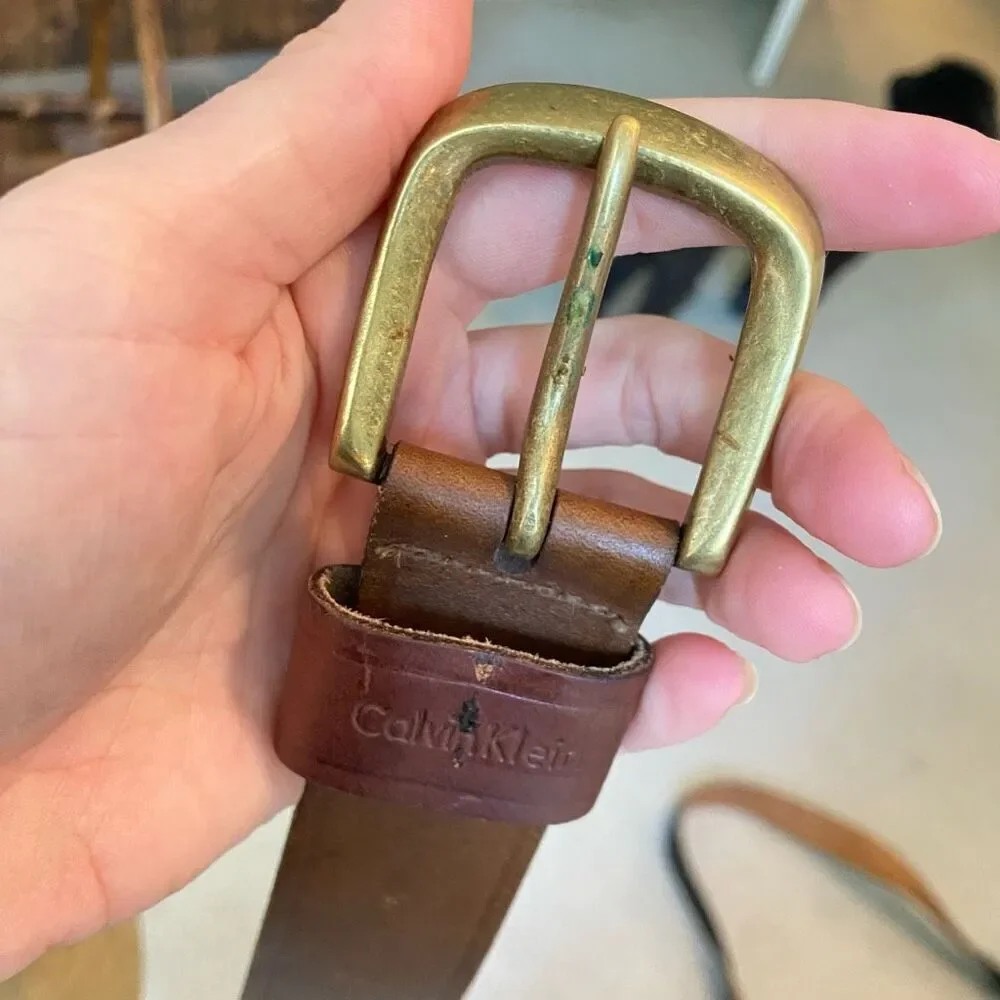 Calvin Klein 90s Y2K Brown Leather Belt with Brass Buckle and Grommits - 33” - 3